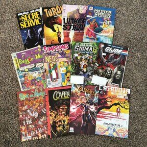 Mixed Lot of Comics Comic Book Bundle of 12